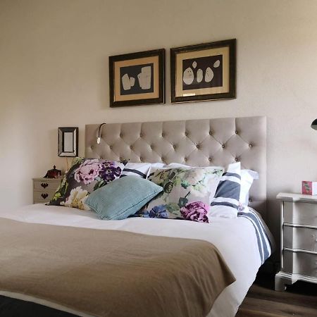 Il Borgo Villa Capolona Екстериор снимка
